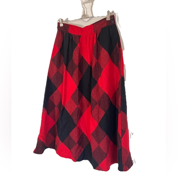 Vintage 70s Robyn Red Plaid Wool Midi Skirt Waist 27” US 4 A-line Preppy Pleated - Picture 1 of 8
